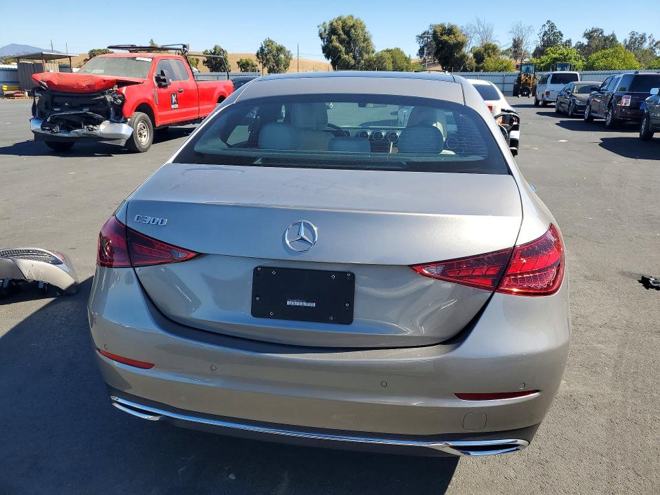 63392456 :رقم المزاد ، W1KAF4GB7RR226116 vin ، 2024 Mercedes-benz C مزاد بيع