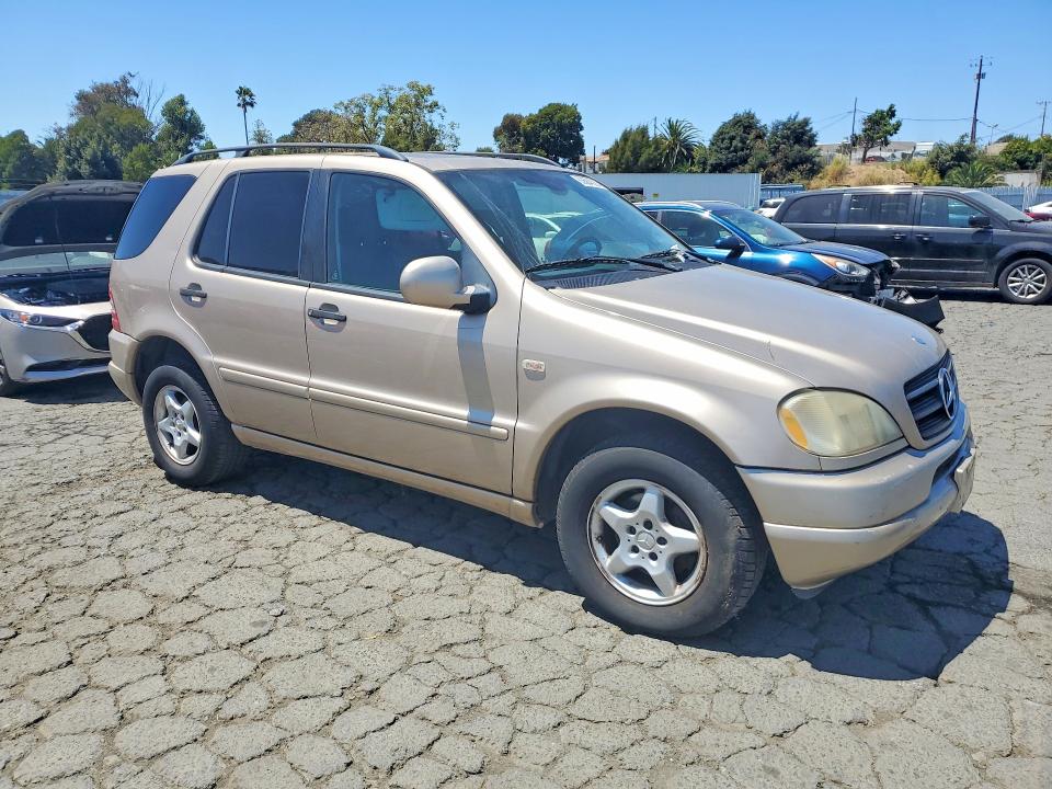 2001 Mercedes-benz Ml მანქანა იყიდება აუქციონზე, vin: 4JGAB54E91A243203, აუქციონის ნომერი: 63684026