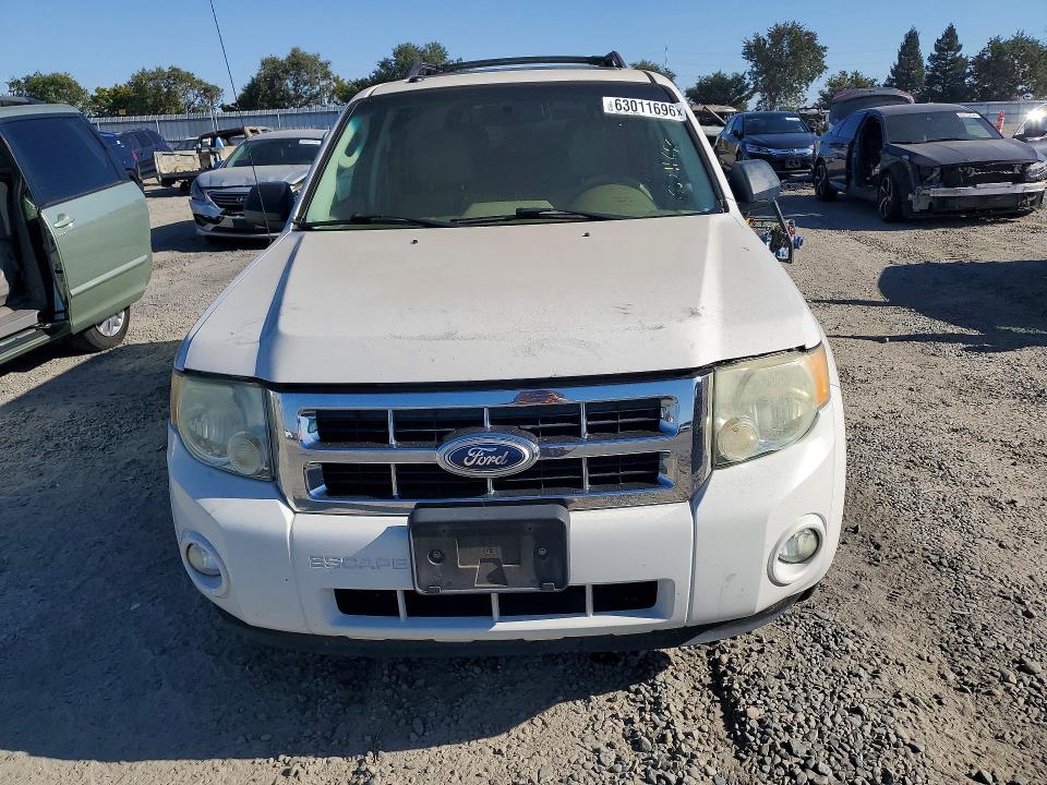 63011696 :رقم المزاد ، 1FMCU0D79BKA14779 vin ، 2011 Ford Escape مزاد بيع