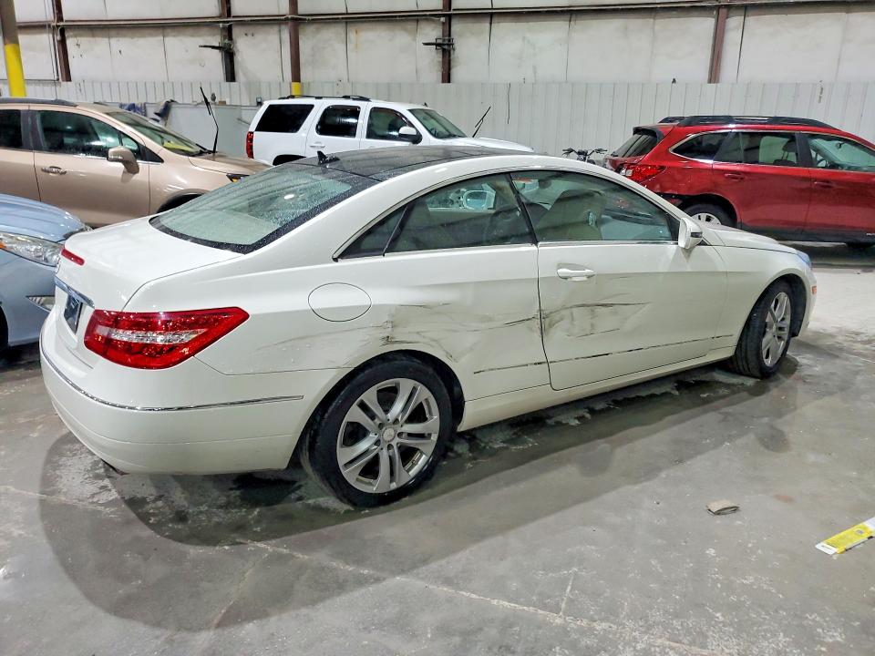 2010 Mercedes-benz E მანქანა იყიდება აუქციონზე, vin: WDDKJ5GB7AF005307, აუქციონის ნომერი: 64834416