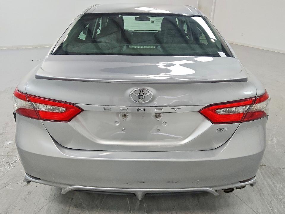 Aukcja sprzedaży 2018 Toyota Camry, vin: 4T1B11HK2JU076715, numer aukcji: 66297976