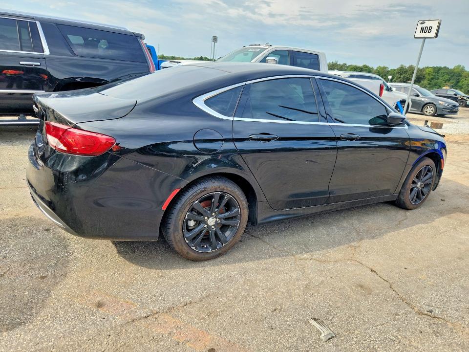 Продаж на аукціоні авто 2015 Chrysler 200, vin: 1C3CCCAB8FN690330, номер лоту: 65933676