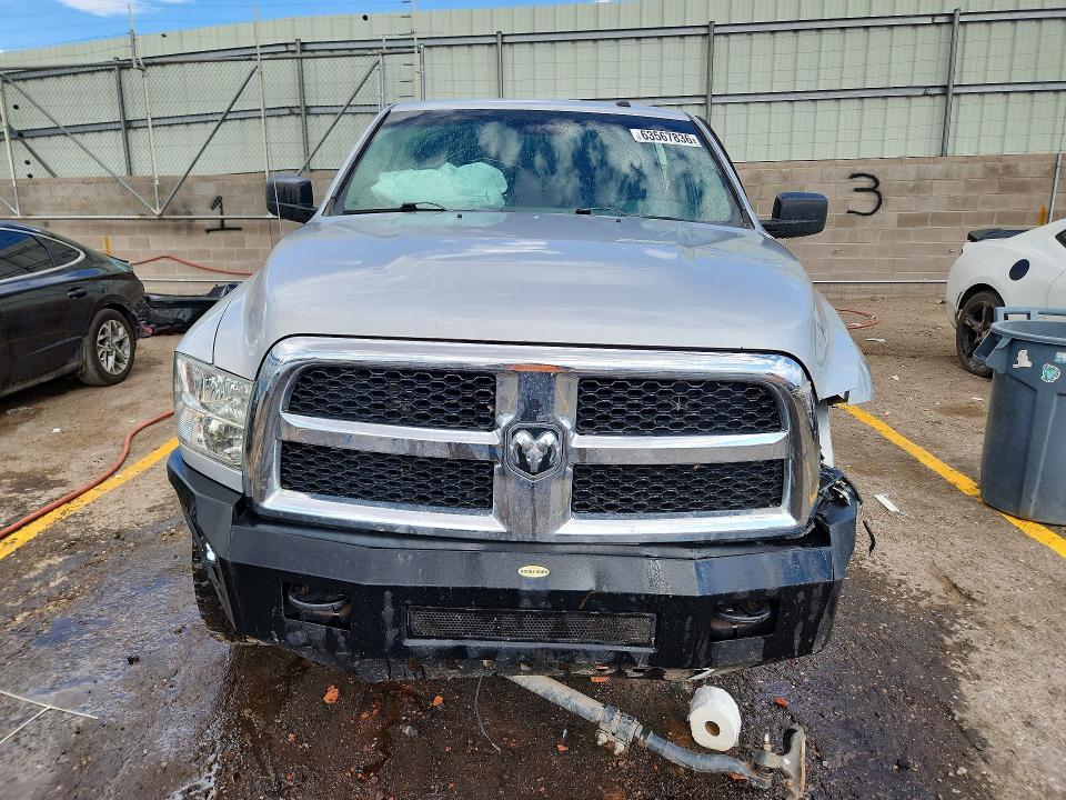 63567836 :رقم المزاد ، 3C6TR5DT7EG177868 vin ، 2014 Ram 2500 مزاد بيع