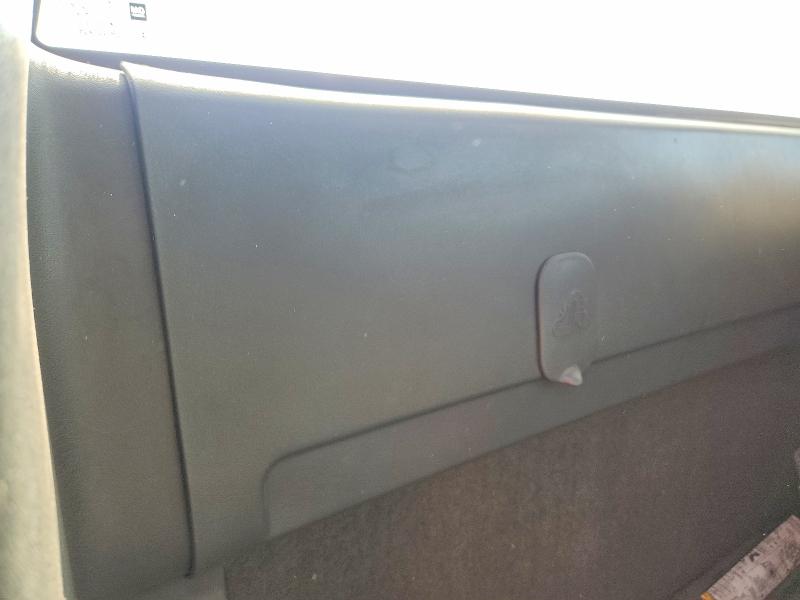 66372226 :رقم المزاد ، 1GCHC24U44E262311 vin ، 2004 Chevrolet Silverado مزاد بيع
