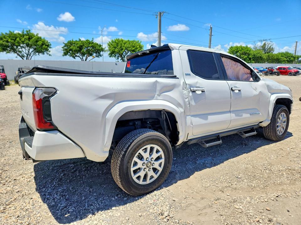 Продажа на аукционе авто 2025 Toyota Tacoma, vin: 3TYKB5FNXST029402, номер лота: 64844626