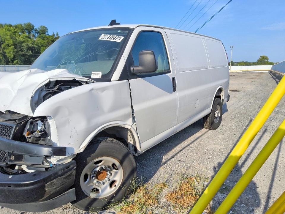2025 Chevrolet Express G2500 მანქანა იყიდება აუქციონზე, vin: 1GCWGAFP8S1263480, აუქციონის ნომერი: 65012216