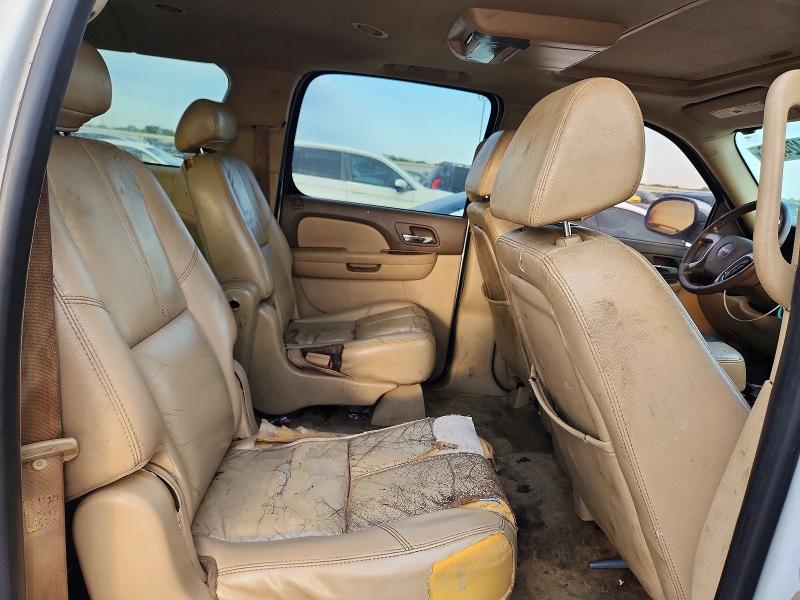 Продажа на аукционе авто 2007 Gmc Yukon Xl, vin: 1GKFC16077J187096, номер лота: 64424376