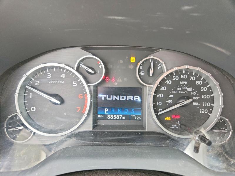 63929026 :رقم المزاد ، 5TFDW5F16FX437515 vin ، 2015 Toyota Tundra مزاد بيع