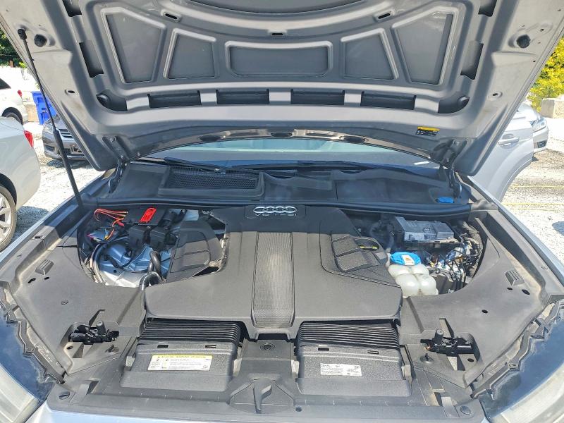 Продаж на аукціоні авто 2017 Audi Q7, vin: WA1LAAF7XHD005838, номер лоту: 64116216