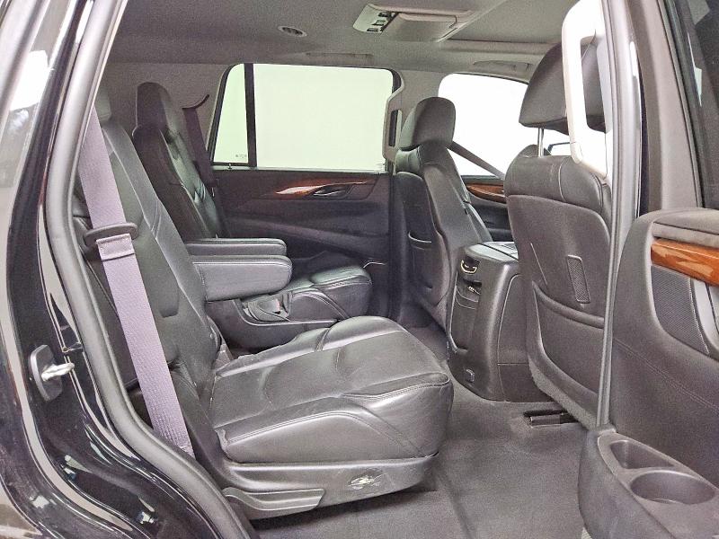 65490296 :رقم المزاد ، 1GYS4CKJ9FR144004 vin ، 2015 Cadillac Escalade مزاد بيع