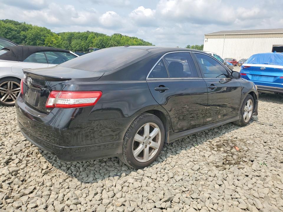 64530546 :رقم المزاد ، 4T1BF3EK5AU014047 vin ، 2010 Toyota Camry مزاد بيع
