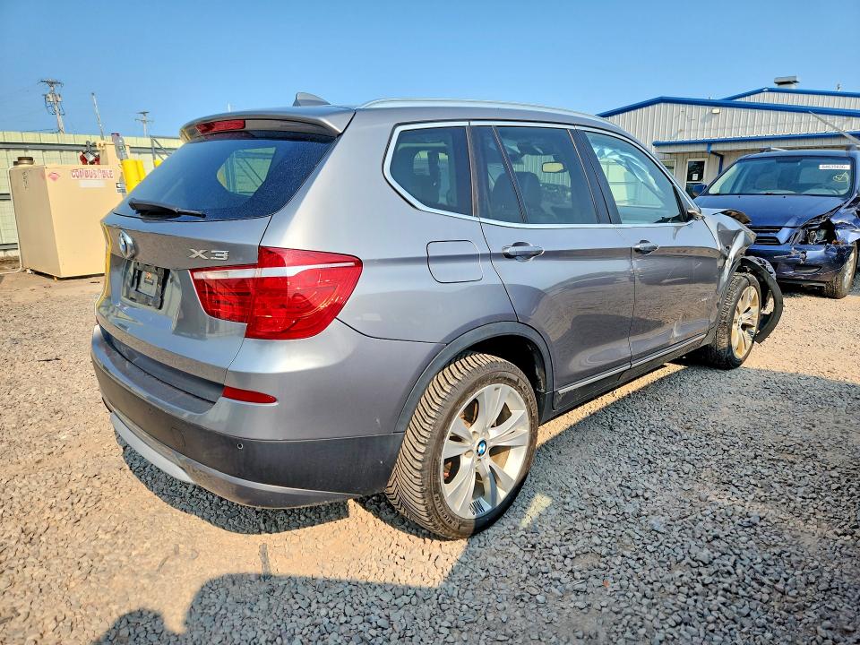64925296 :رقم المزاد ، 5UXWX7C56BL730775 vin ، 2011 Bmw X3 مزاد بيع