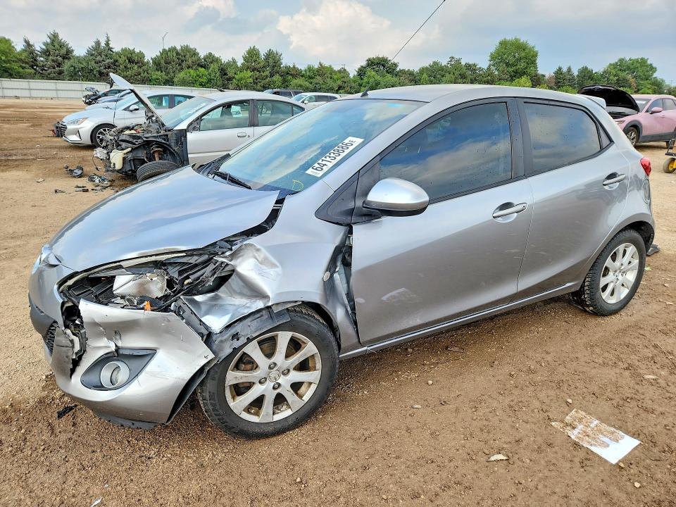 64133886 :رقم المزاد ، JM1DE1LY2C0152201 vin ، 2012 Mazda Mazda2 مزاد بيع