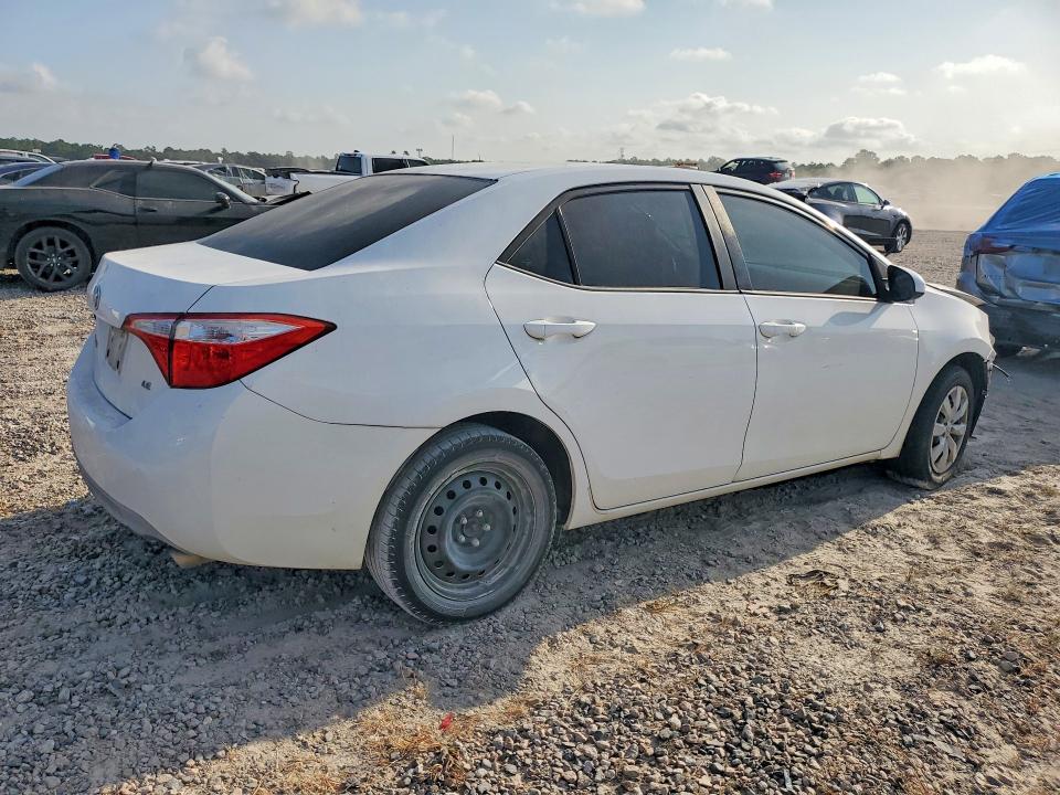2015 Toyota Corolla მანქანა იყიდება აუქციონზე, vin: 2T1BURHE1FC332352, აუქციონის ნომერი: 64010916