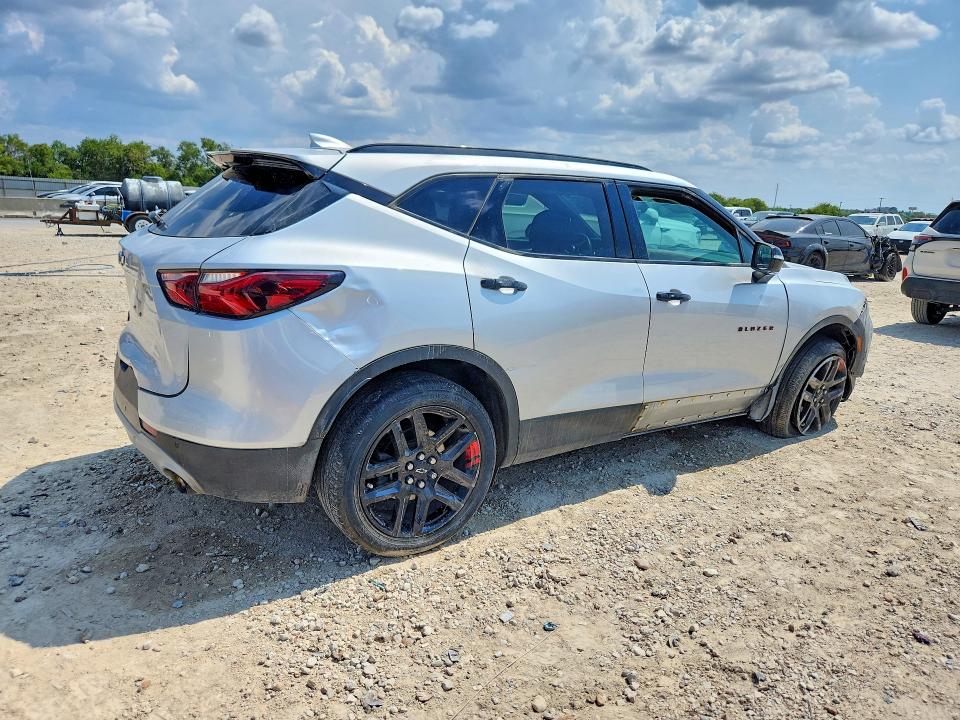 66303916 :رقم المزاد ، 3GNKBDR46MS545254 vin ، 2021 Chevrolet Blazer مزاد بيع