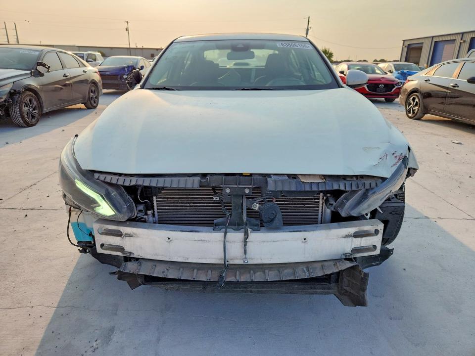 Продаж на аукціоні авто 2023 Nissan Altima, vin: 1N4BL4BV5PN398759, номер лоту: 63806106