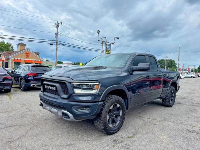64145876 :رقم المزاد ، 1C6SRFET9KN906231 vin ، 2019 Ram 1500 مزاد بيع