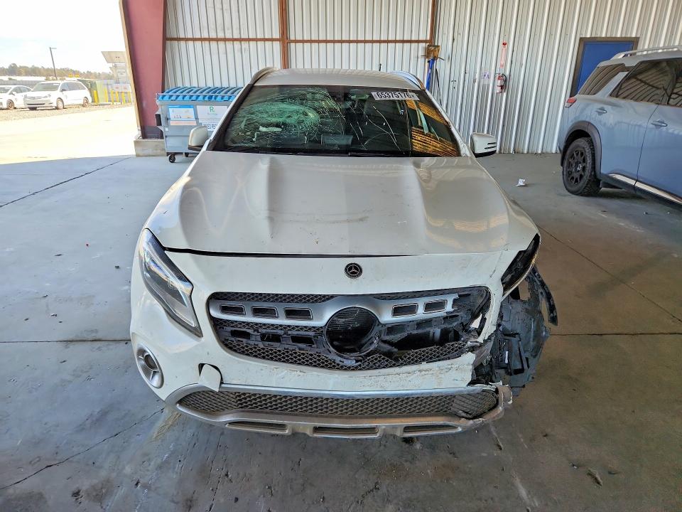 2020 Mercedes-benz Gla მანქანა იყიდება აუქციონზე, vin: WDCTG4GB9LU023386, აუქციონის ნომერი: 65375176
