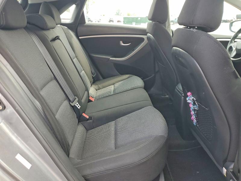 64148136 :رقم المزاد ، KMHD35LH0HU352728 vin ، 2017 Hyundai Elantra Gt مزاد بيع