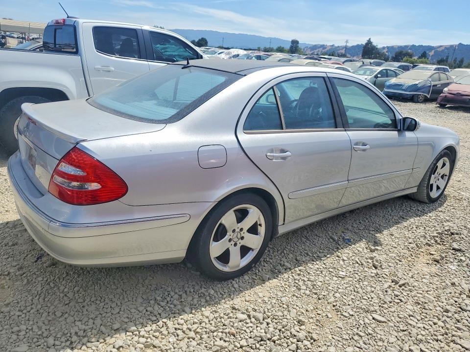 Продажа на аукционе авто 2005 Mercedes-benz E, vin: WDBUF65J85A649260, номер лота: 64274366