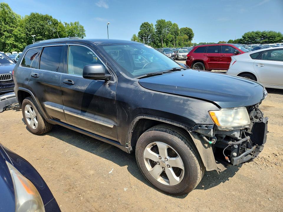 2011 Jeep Grand Cherokee მანქანა იყიდება აუქციონზე, vin: 1J4RR4GG8BC570511, აუქციონის ნომერი: 64257766