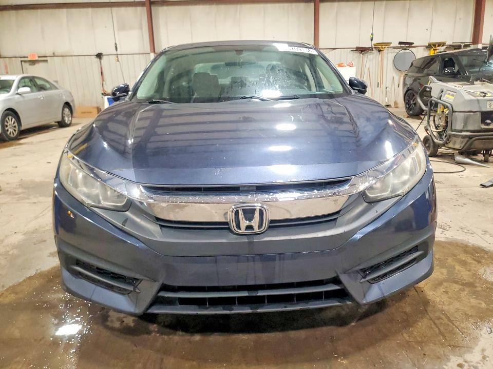Продажа на аукционе авто 2016 Honda Civic, vin: 19XFC2F71GE229158, номер лота: 63709136