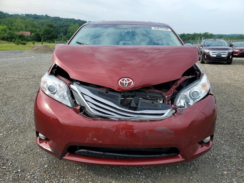 Продаж на аукціоні авто 2016 Toyota Sienna, vin: 5TDYK3DC5GS761231, номер лоту: 64675796