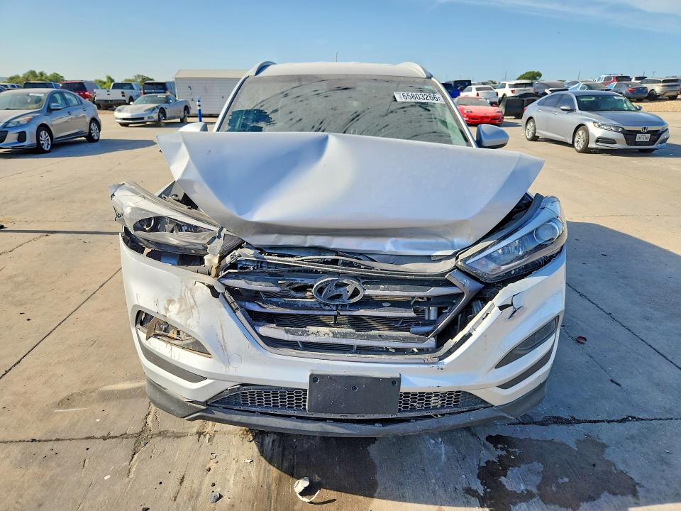 65803266 :رقم المزاد ، KM8J33A42GU192406 vin ، 2016 Hyundai Tucson مزاد بيع