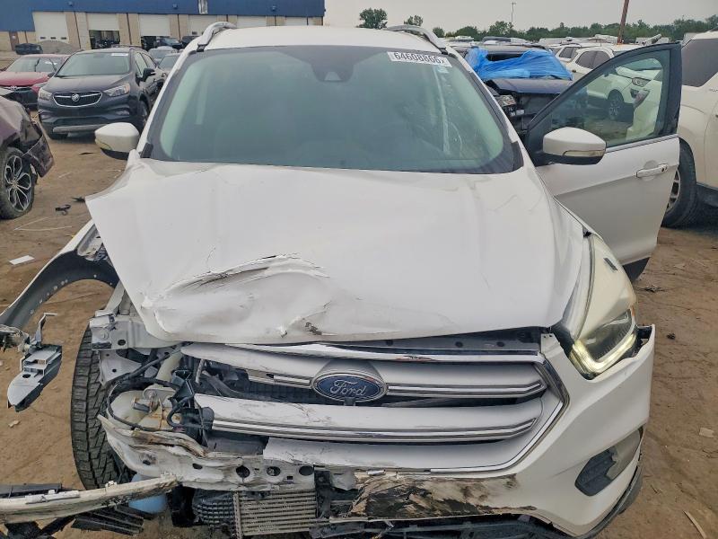 2018 Ford Escape მანქანა იყიდება აუქციონზე, vin: 1FMCU9J97JUA00022, აუქციონის ნომერი: 64608866