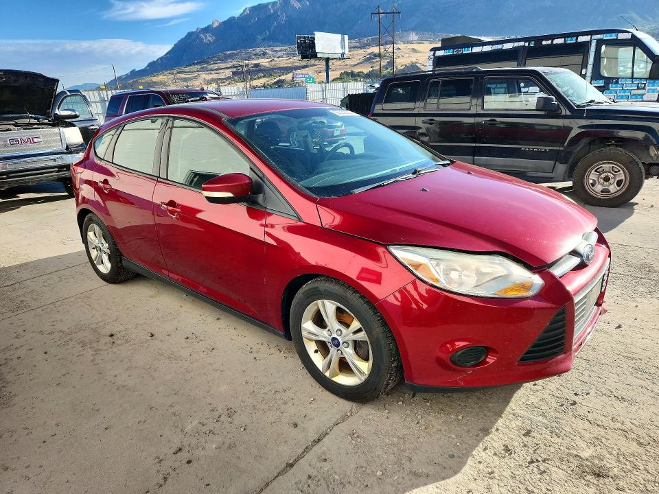 65358226 :رقم المزاد ، 1FADP3K24EL327381 vin ، 2014 Ford Focus مزاد بيع