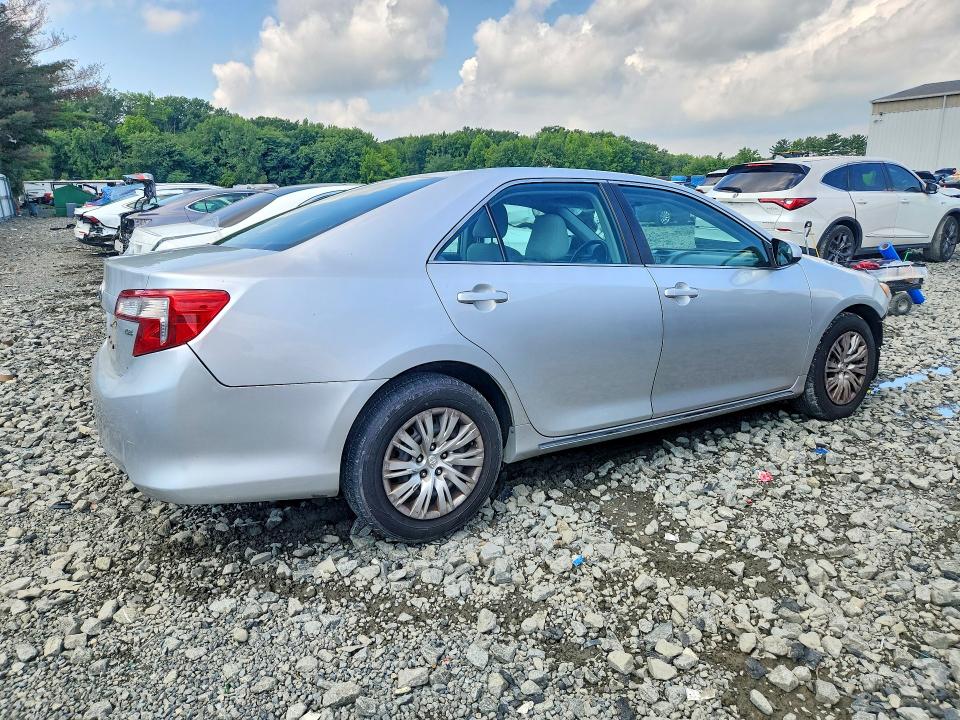 2014 Toyota Camry მანქანა იყიდება აუქციონზე, vin: 4T4BF1FK2ER343867, აუქციონის ნომერი: 64006286