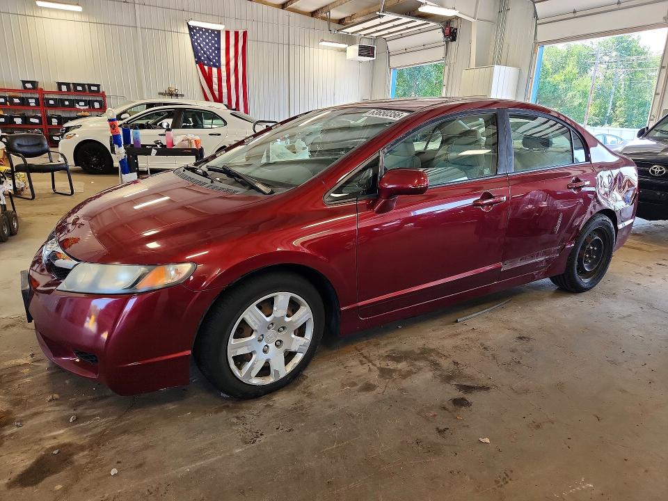 63650356 :رقم المزاد ، 19XFA1F58AE043882 vin ، 2010 Honda Civic مزاد بيع