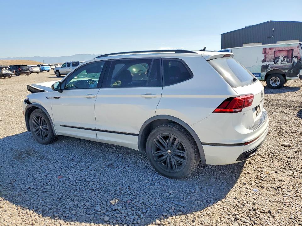 66059456 :رقم المزاد ، 3VV8B7AX6NM066799 vin ، 2022 Volkswagen Tiguan مزاد بيع