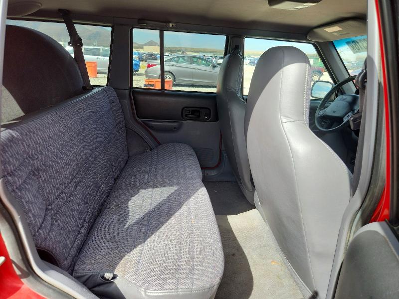 67402316 :رقم المزاد ، 1J4FJ68S5WL119745 vin ، 1998 Jeep Cherokee مزاد بيع