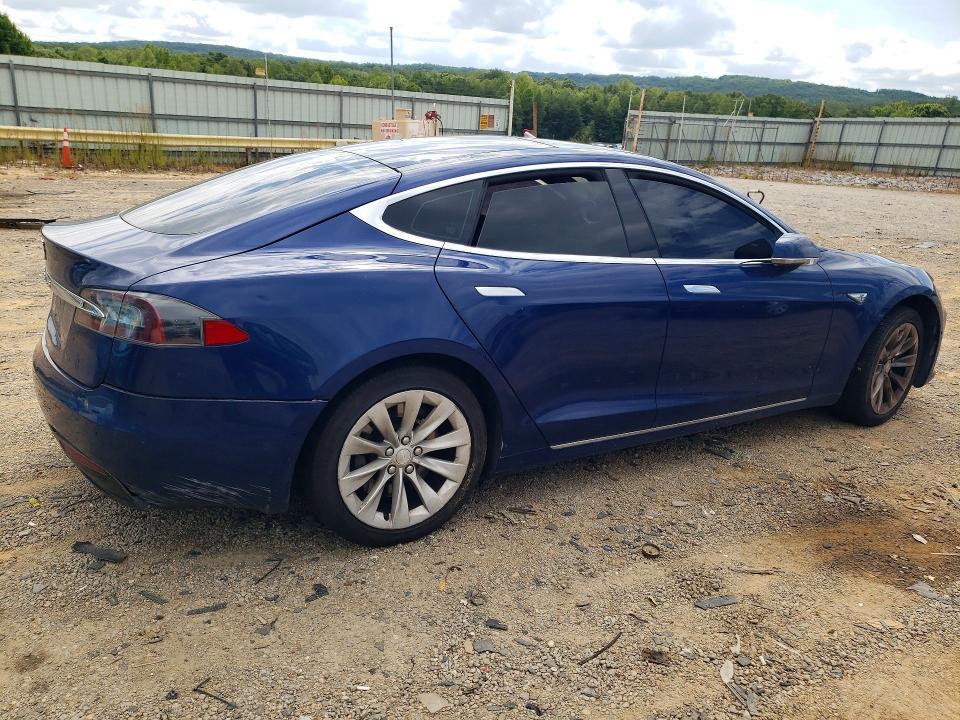 65055626 :رقم المزاد ، 5YJSA1E11GF157058 vin ، 2016 Tesla Model S مزاد بيع