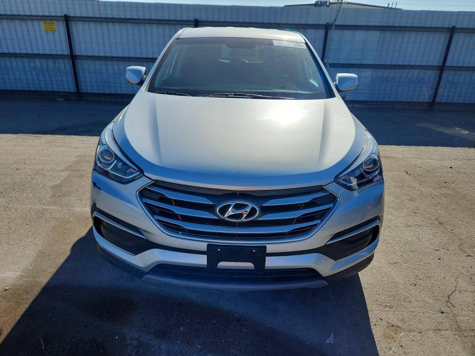 Продажа на аукционе авто 2018 Hyundai Santa Fe Sport, vin: 5XYZTDLB8JG560766, номер лота: 64907086