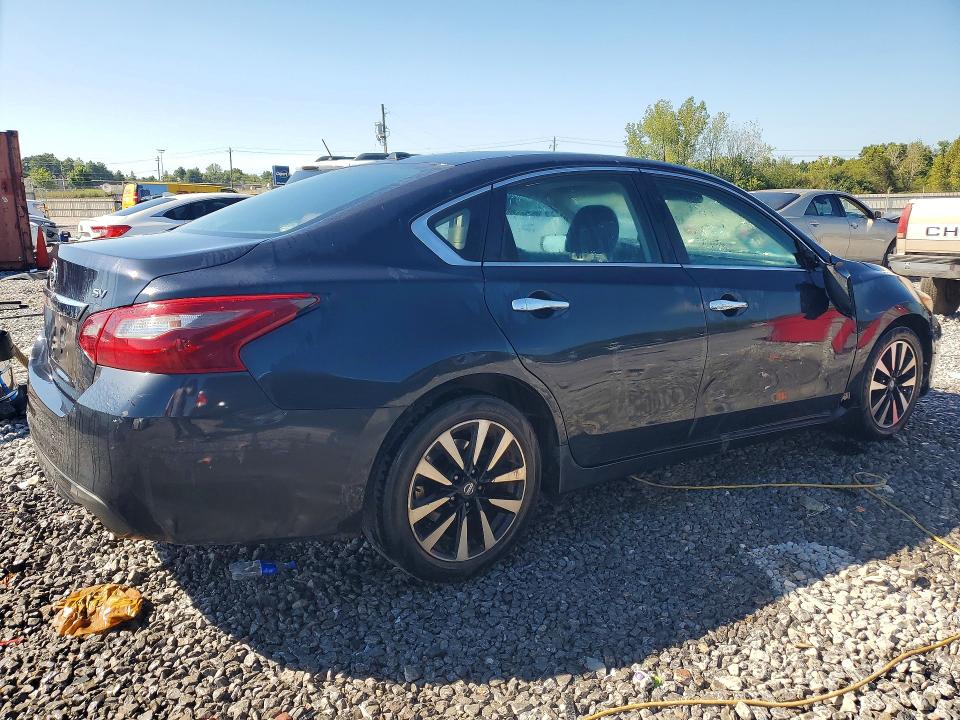 Продаж на аукціоні авто 2018 Nissan Altima, vin: 1N4AL3AP2JC206760, номер лоту: 67238466
