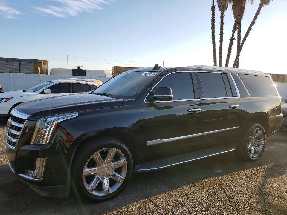 66076486 :رقم المزاد ، 1GYS4HKJ3LR122119 vin ، 2020 Cadillac Escalade مزاد بيع
