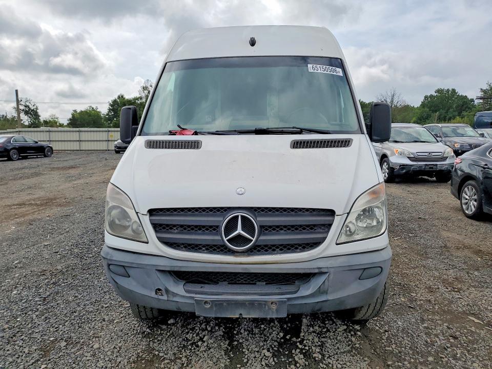 2011 Mercedes-benz Sprinter მანქანა იყიდება აუქციონზე, vin: WD3PE8CB0B5573749, აუქციონის ნომერი: 65150506