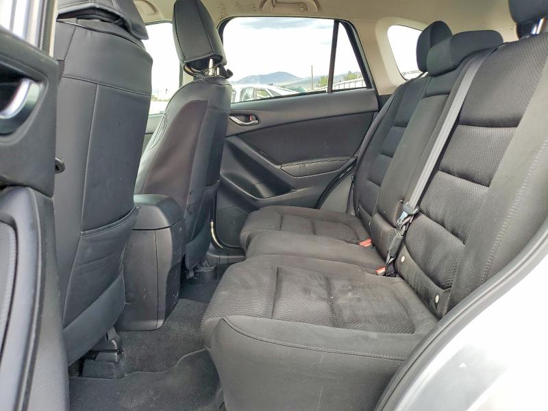 65675996 :رقم المزاد ، JM3KE2CY9G0644881 vin ، 2016 Mazda Cx-5 مزاد بيع