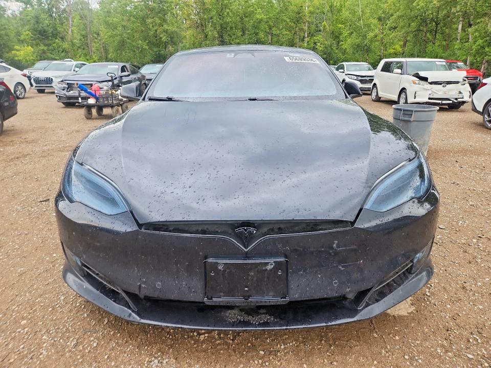 2017 Tesla Model S მანქანა იყიდება აუქციონზე, vin: 5YJSA1E26HF194519, აუქციონის ნომერი: 65699536