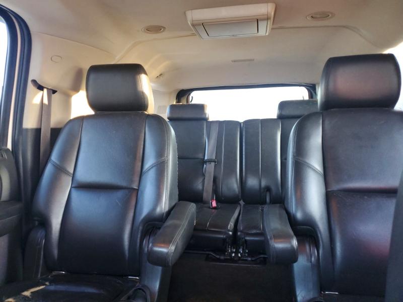 66640216 :رقم المزاد ، 1GNSKKE74DR374141 vin ، 2013 Chevrolet Suburban مزاد بيع