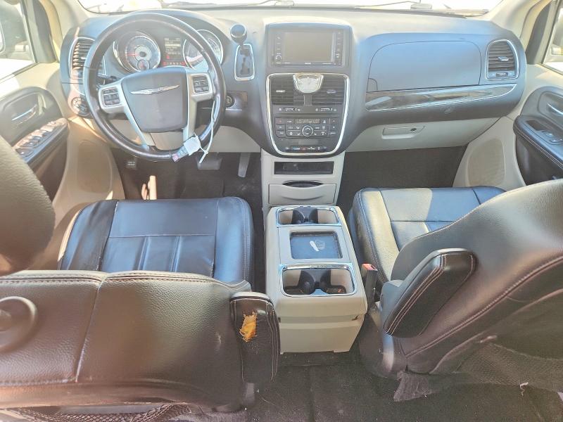 63591186 :رقم المزاد ، 2C4RC1BG4FR525270 vin ، 2015 Chrysler Town & Country مزاد بيع