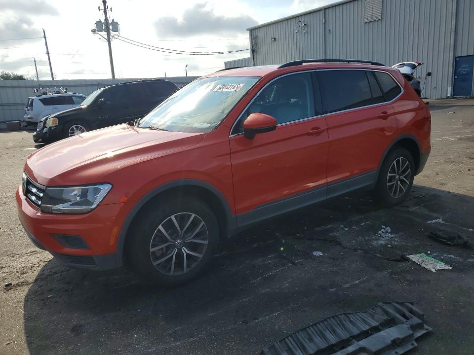 Продажа на аукционе авто 2019 Volkswagen Tiguan, vin: 3VV3B7AX3KM159687, номер лота: 65863166