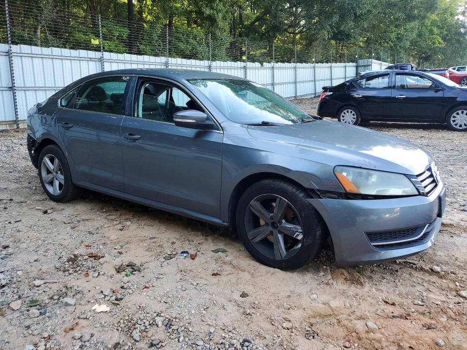 Продажа на аукционе авто 2014 Volkswagen Passat, vin: 1VWAT7A34EC021403, номер лота: 65842076