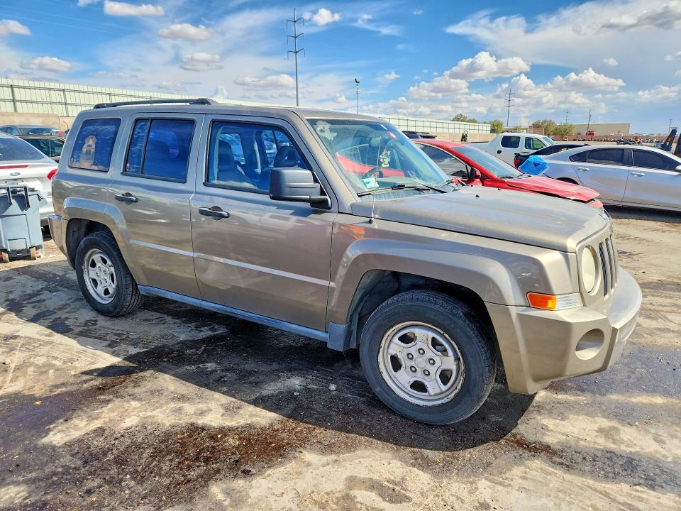 2007 Jeep Patriot მანქანა იყიდება აუქციონზე, vin: 1J8FF28W37D392562, აუქციონის ნომერი: 65289176