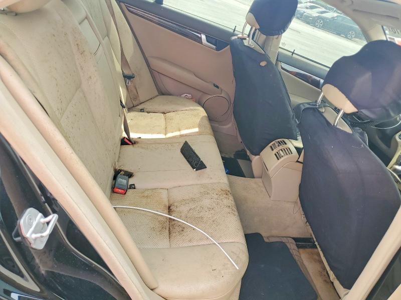 2012 Mercedes-benz C მანქანა იყიდება აუქციონზე, vin: WDDGF8BB5CR207807, აუქციონის ნომერი: 67017816
