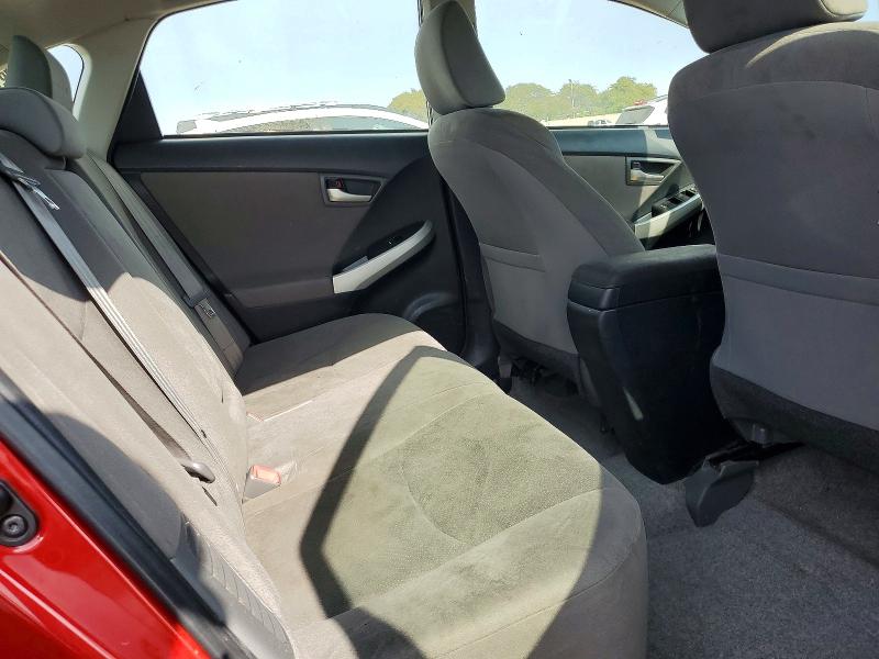 64801096 :رقم المزاد ، JTDKN3DU5E1750102 vin ، 2014 Toyota Prius مزاد بيع