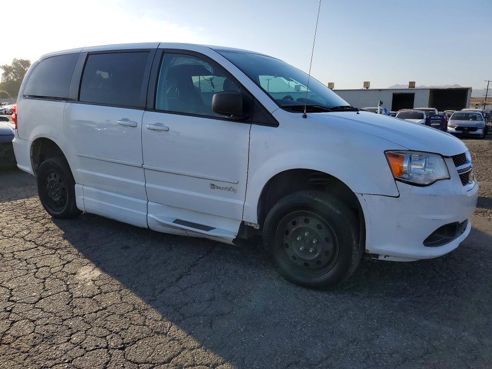Продаж на аукціоні авто 2015 Dodge Grand Caravan, vin: 2C7WDGBG6FR634237, номер лоту: 66044586