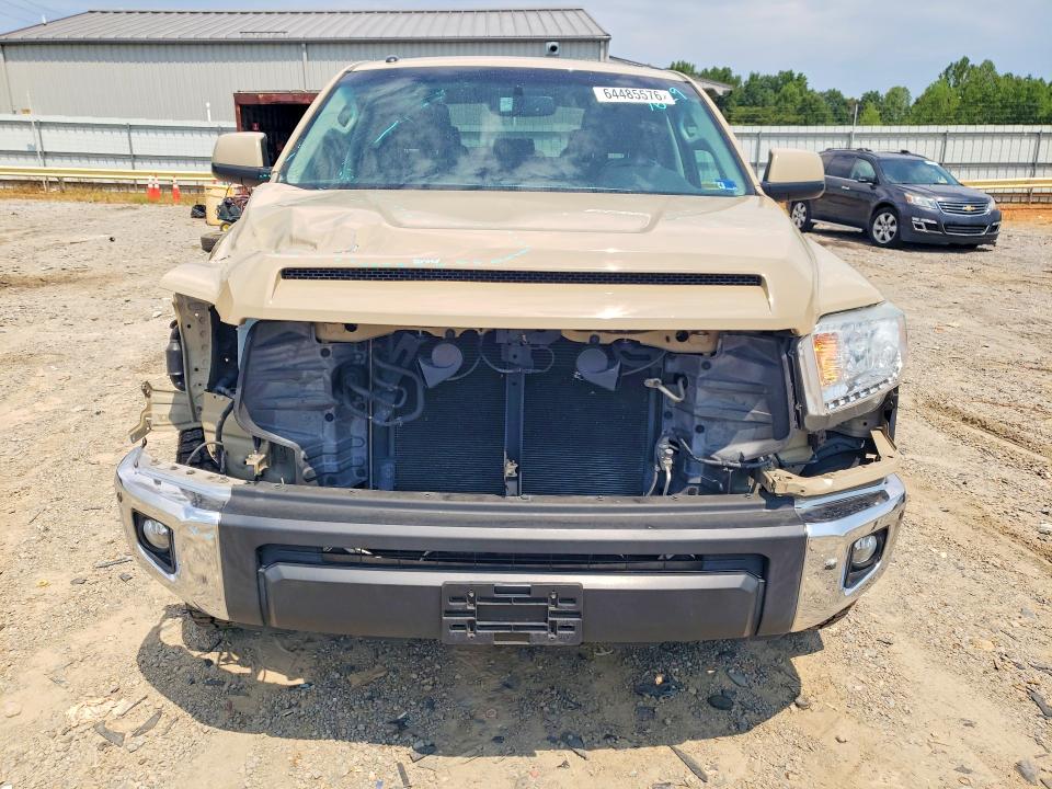 Продажа на аукционе авто 2017 Toyota Tundra, vin: 5TFHW5F16HX646869, номер лота: 64485576